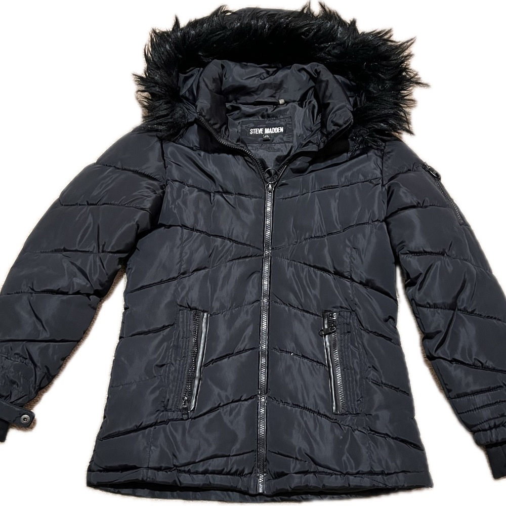 Steve Madden Black Puffer Jacket with Faux Fur Trim